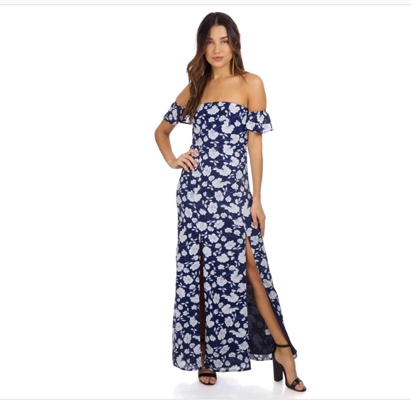 Lucca Couture Dresses & Skirts - Lucca Couture NWT Off-The Shoulder Maxi Dress Sz M
